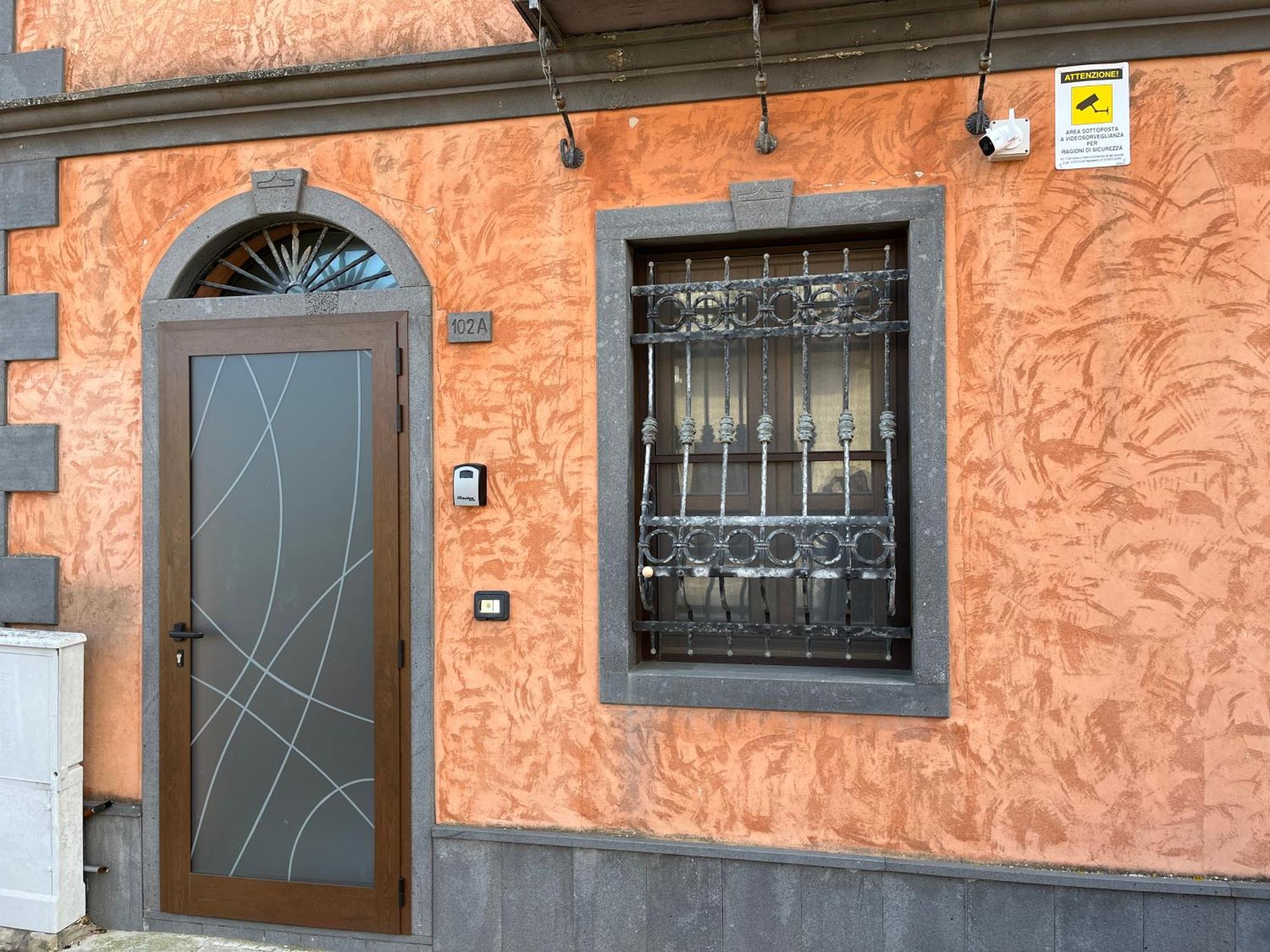 Appartamento Vacanze A 2 Piani Càbras Exterior foto